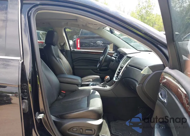 3GYFNEE3XES661640: 42534441