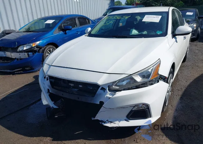 1N4BL4BV0LC156645: 42535654