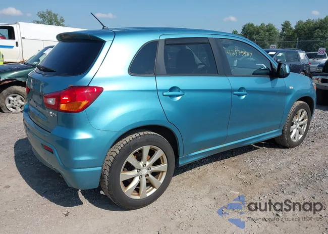 JA4AR4AUXCZ008569: 42535907