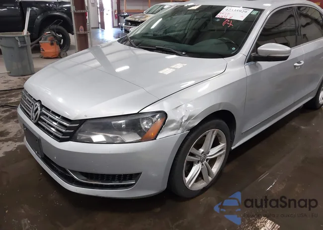 1VWBN7A31EC115270: 42535929