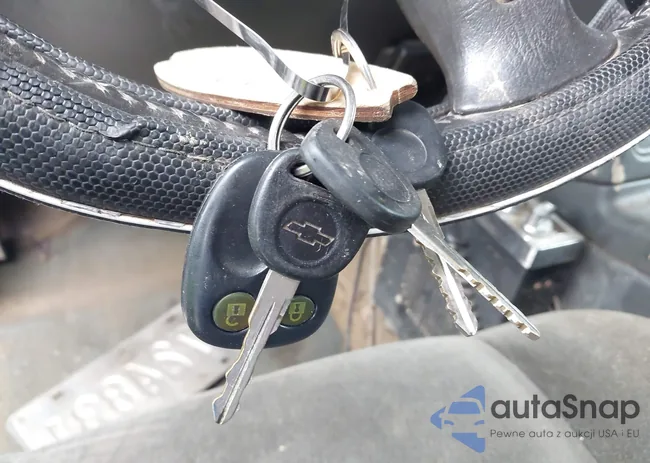 1GCHK23D77F172900: 42536064