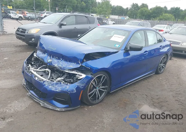 WBA5R7C52KAJ81818: 42536074