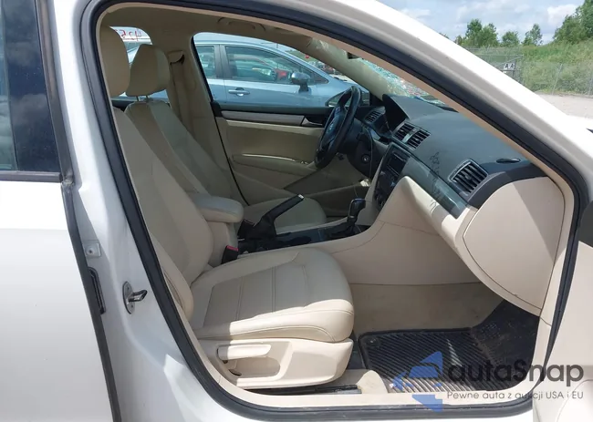 1VWAP7A33EC008114: 42535208