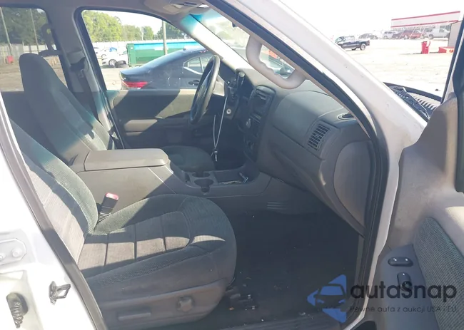 1FMZU63E12UA22196: 42535477