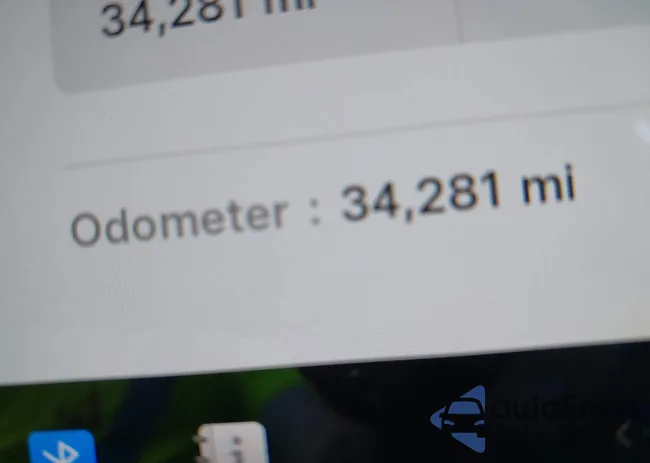 5YJYGDEE8MF068886: 42536688