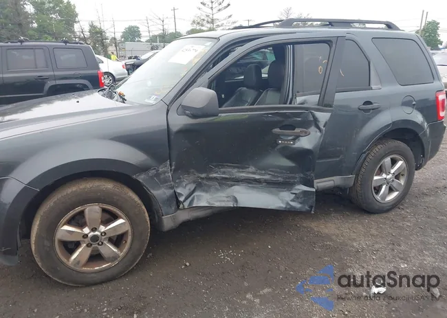 1FMCU93G19KA87676: 42536779