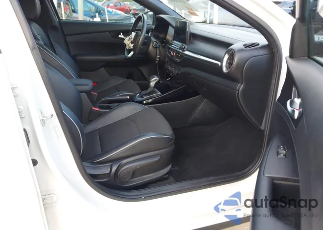 3KPF34AD1ME301495: 42536952