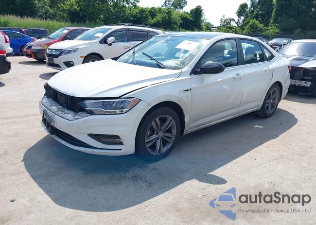 3VWCB7BU9KM226745: 42536173