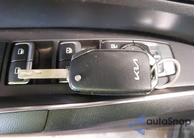 5XYRG4LC5NG125884: 42536391