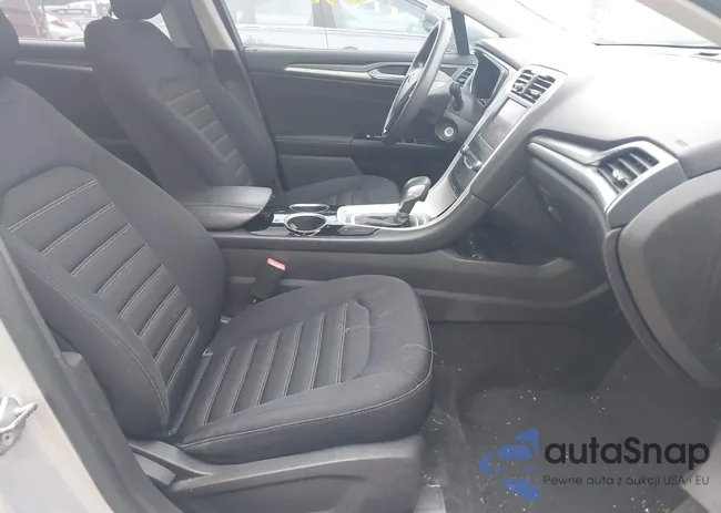 3FA6P0H78DR111253: 42536404