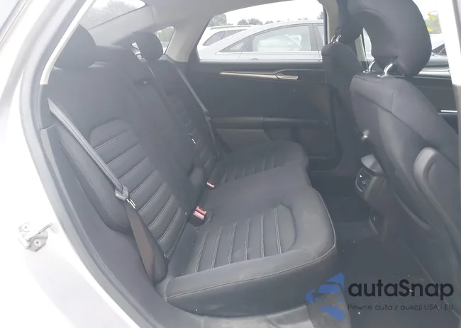 3FA6P0H78DR111253: 42536404