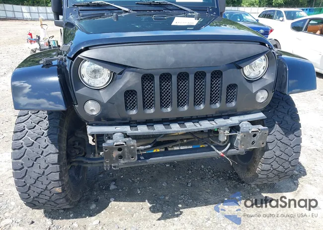 1C4HJWEG8HL753889: 42536458