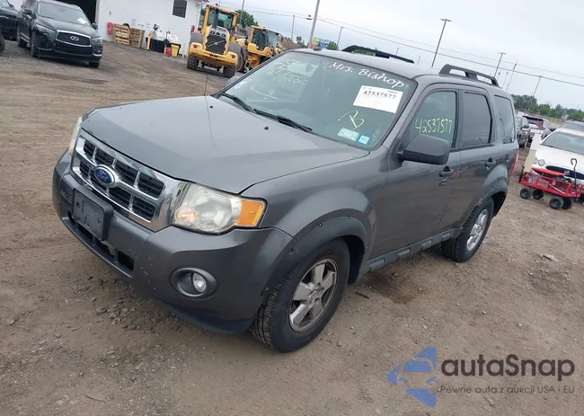 1FMCU9D7XCKB15559: 42537577