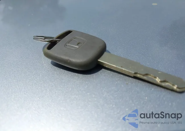 2HGFB2F92DH555556: 42537993