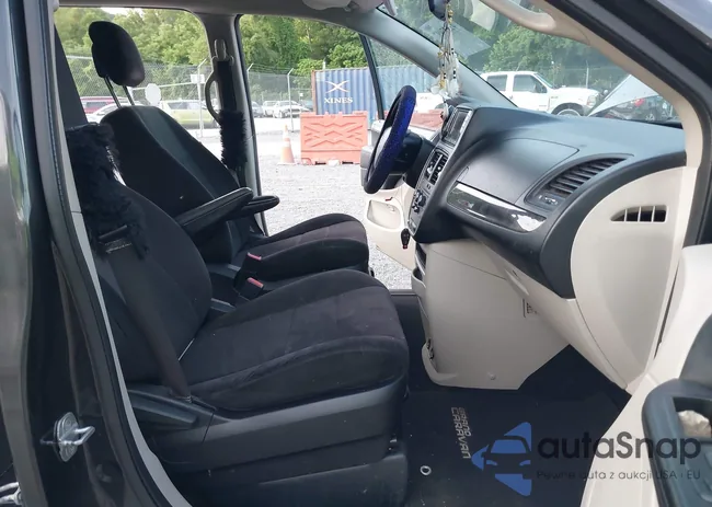 2D4RN3DG7BR752520: 42537997