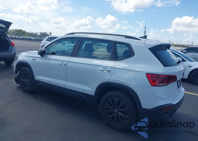 3VV5X7B21RM101357: 42538157