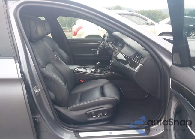 WBAKP9C55GD981135: 42537342