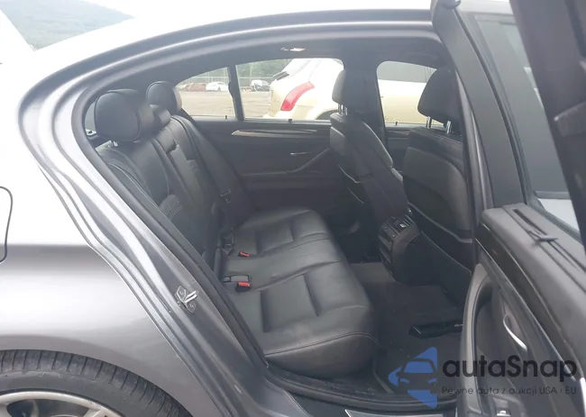 WBAKP9C55GD981135: 42537342