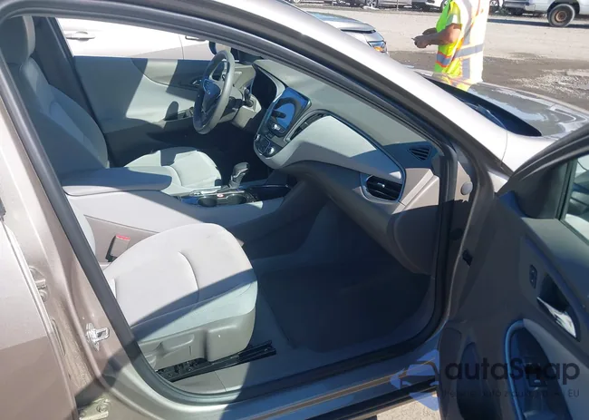 1G1ZD5STXSF147693: 42537451