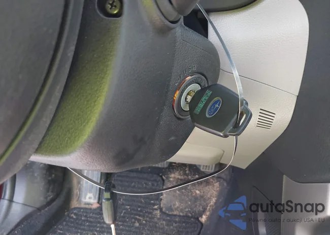 JF2SJABC0GH483795: 42538675