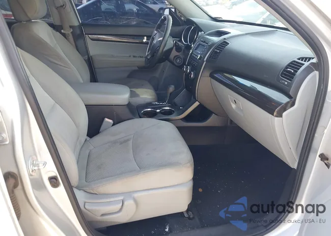 5XYKTCA16BG187413: 42538874