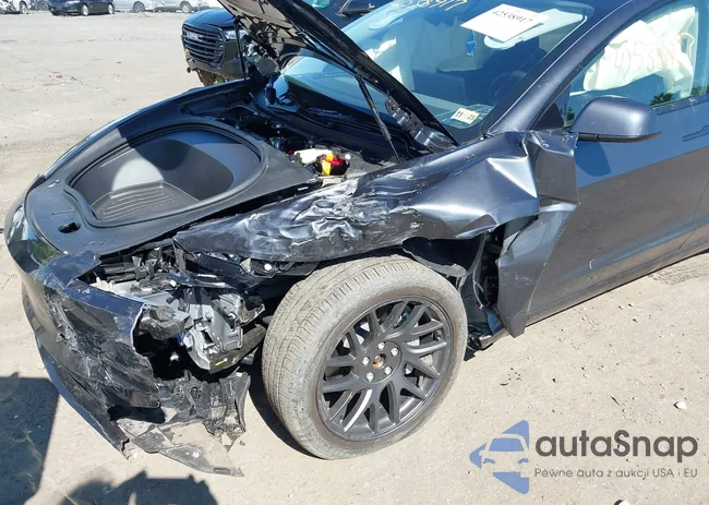 5YJ3E1EB0SF892253: 42538917