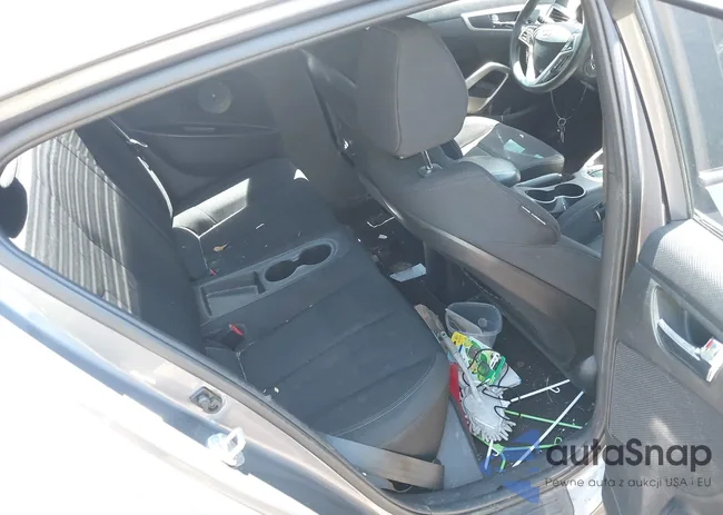 KMHTC6AD9FU226544: 42539111