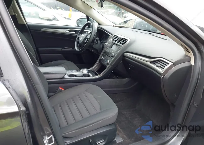 3FA6P0HD4JR217443: 42538185