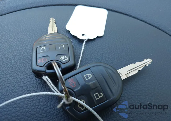 1FMJU1HT9FEF17575: 42539983