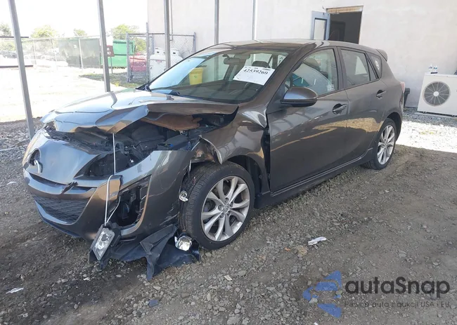 JM1BL1K66B1901734: 42539260