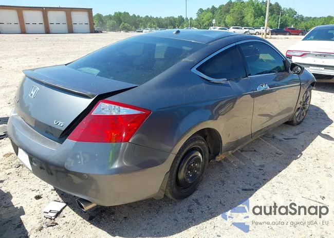 1HGCS2B81AA000284: 42539374