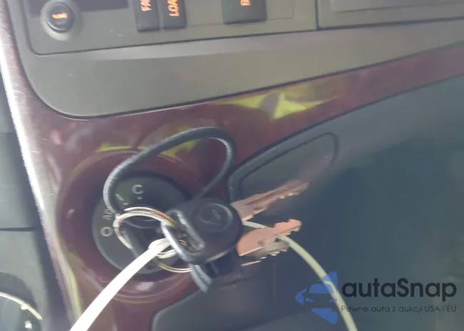 1G8ZV57787F200778: 42539399