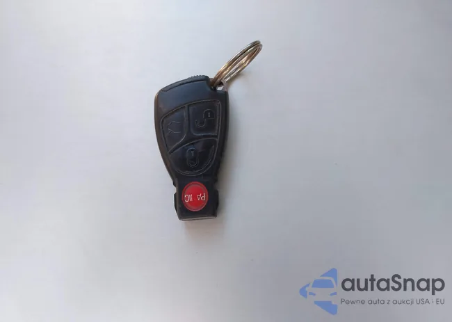 WDBRF61J02F286298: 42539424