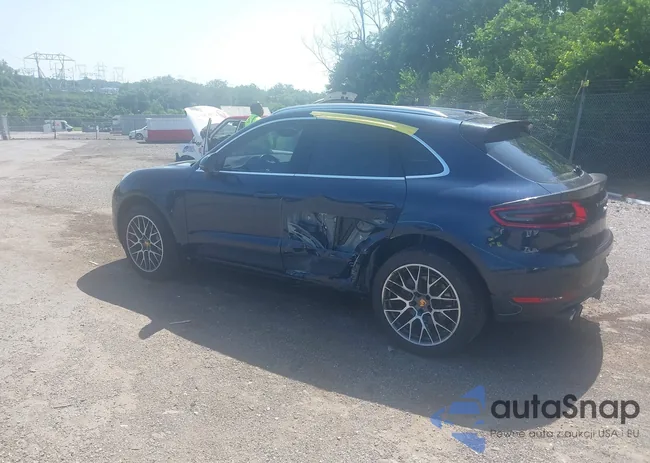 WP1AB2A50JLB31206: 42539442