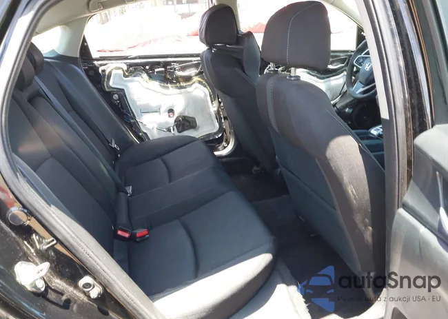 2HGFC2F76JH605561: 42540804