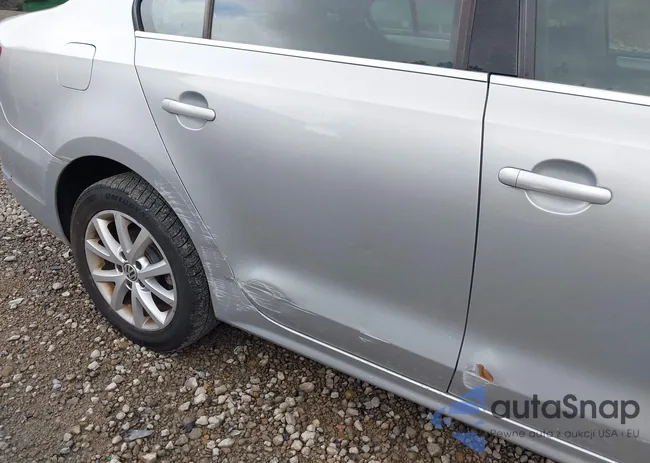 3VWDP7AJ5DM367473: 42541037