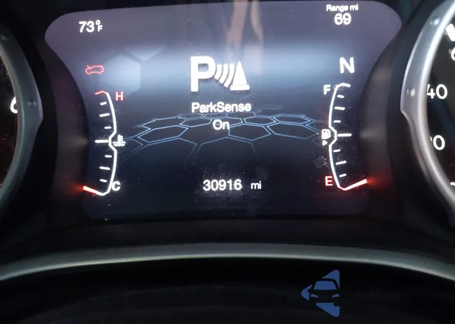 3C4NJDCB4MT538233: 42541124