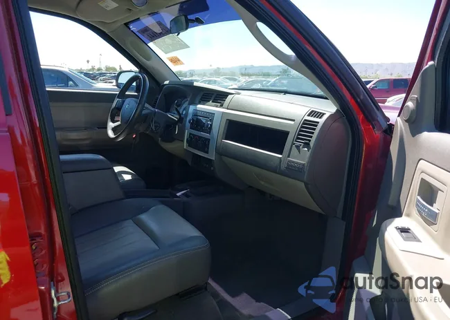 1D7HE58N38S519020: 42541144