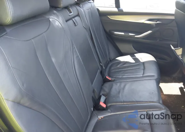 5UXKR0C51F0P00820: 42540475