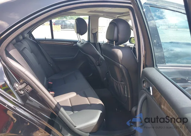 WDBRF52H57E025736: 42541691