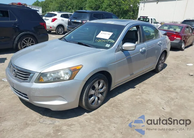 1HGCP2F80AA059094: 42541736