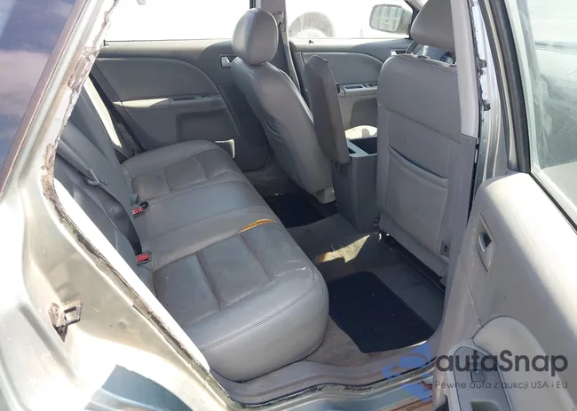 1FAFP24116G153951: 42541843