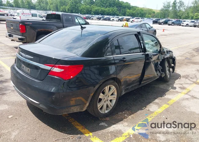 1C3CCBBBXDN579445: 42542021