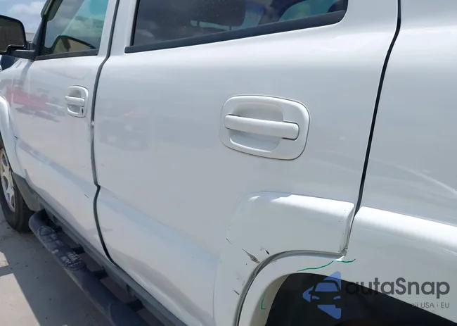 1GNEC13T15R252276: 42542576