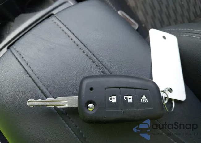 KNMAT2MT0HP575052: 42542592