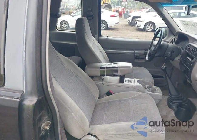 1FMYU22X6WUB65948: 42542594