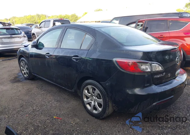 JM1BL1UF9B1901949: 42543111