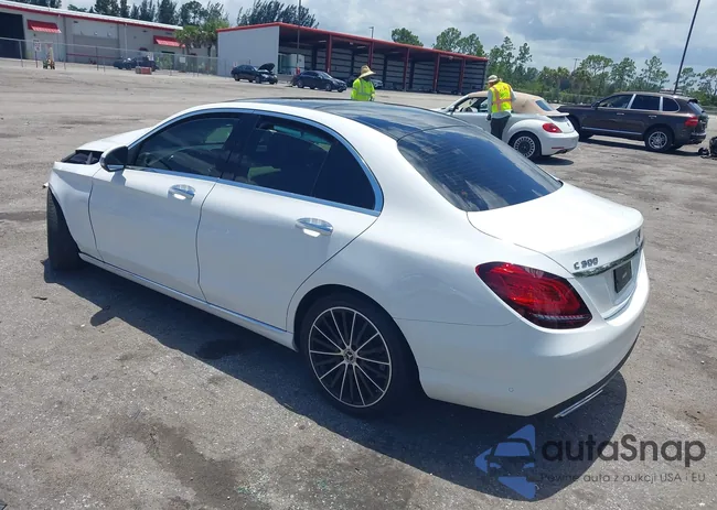 W1KWF8DB7MR649515: 42542308