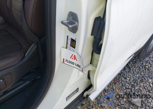 5UX43DP04R9X30507: 42543641