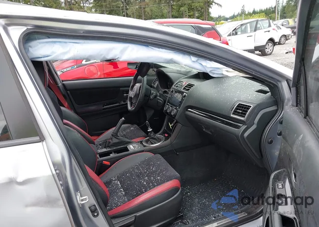 JF1VA2W60M9811220: 42543679